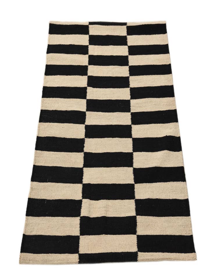 Detail image of 2' 8 x 3' 9  Hand Woven Kilim Modern Wool Rug