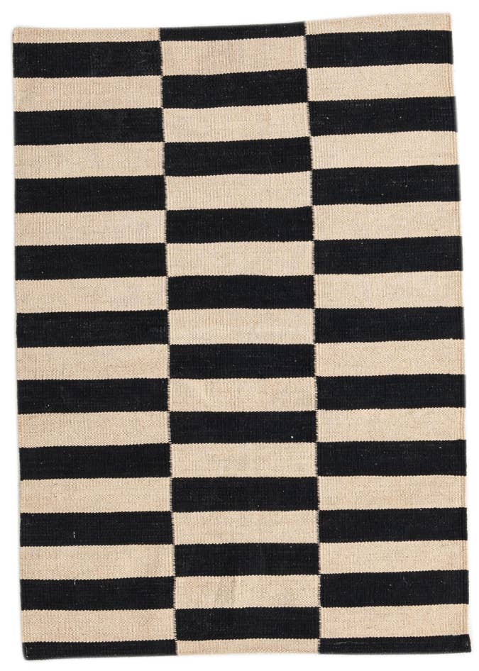 Detail image of 2' 8 x 3' 9 Hand Woven Kilim Modern Wool Rug