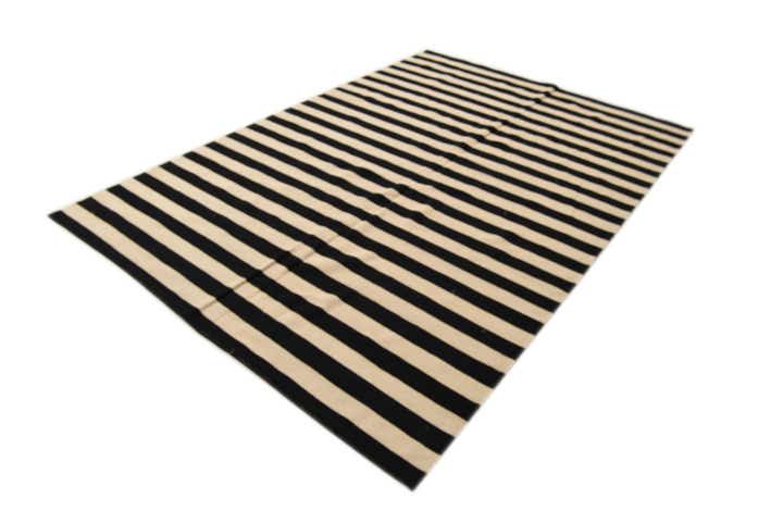 6' 9 x 9' 11 Hand Woven Kilim Modern Wool Rug