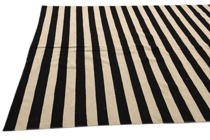 6' 9 x 9' 11 Hand Woven Kilim Modern Wool Rug