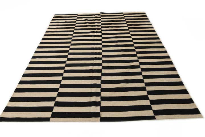 6' 10 x 9' 8 Hand Woven Kilim Modern Wool Rug
