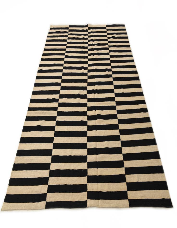 Detail image of 6' 6 x 9' 8  Hand Woven Kilim Modern Wool Rug