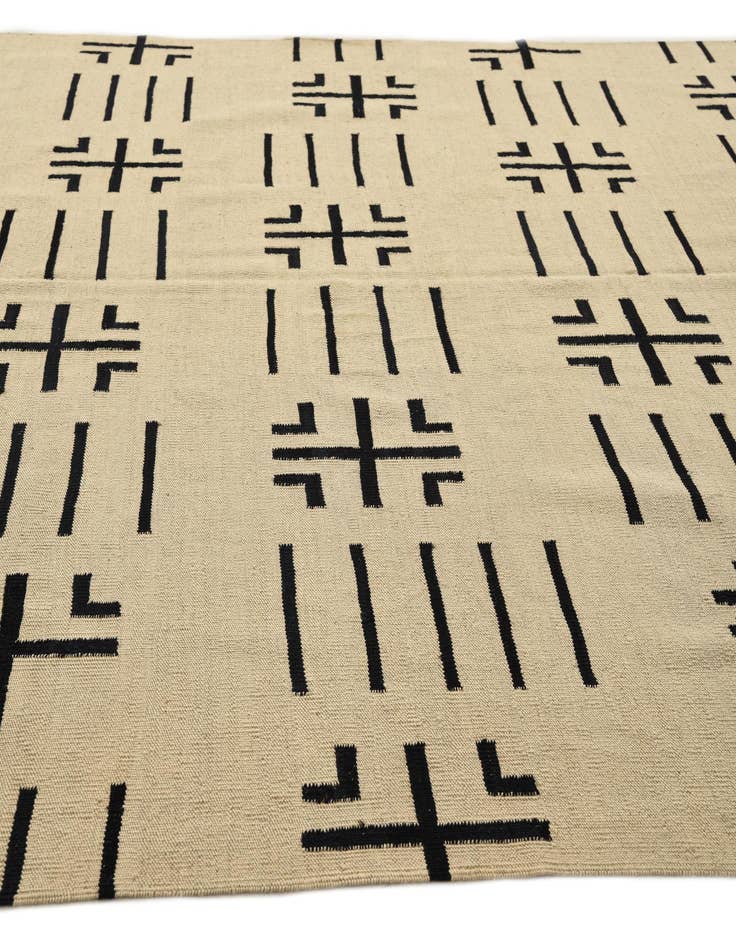 Detail image of 7' 11 x 9' 3  Hand Woven Kilim Modern Wool Rug