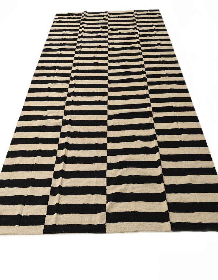 Detail image of 8' 3 x 10' 9  Hand Woven Kilim Modern Wool Rug