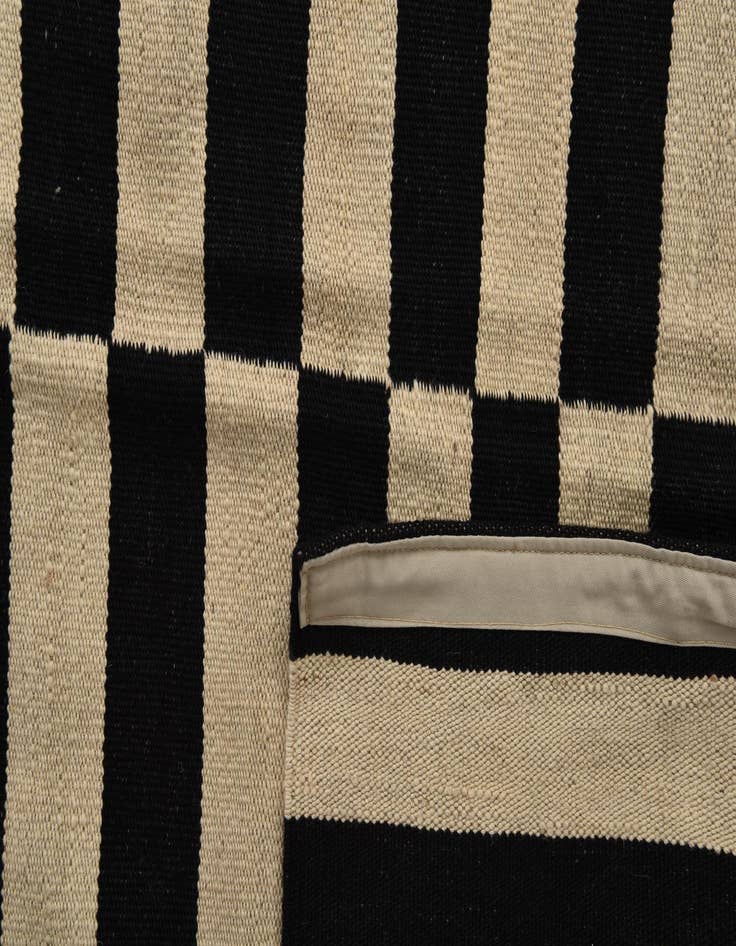 Detail image of 8' 3 x 10' 9  Hand Woven Kilim Modern Wool Rug