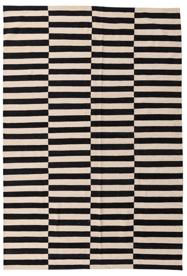 Detail image of 6' 8 x 9' 9 Hand Woven Kilim Modern Wool Rug