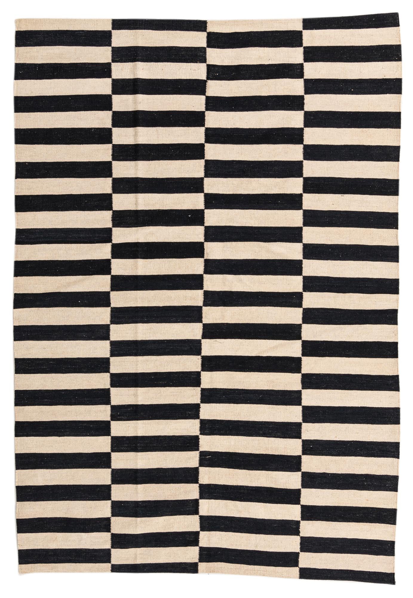 5' 5 x 7' 10 Hand Woven Kilim Modern Wool Rug