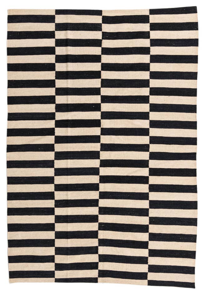 Detail image of 5' 5 x 7' 10 Hand Woven Kilim Modern Wool Rug