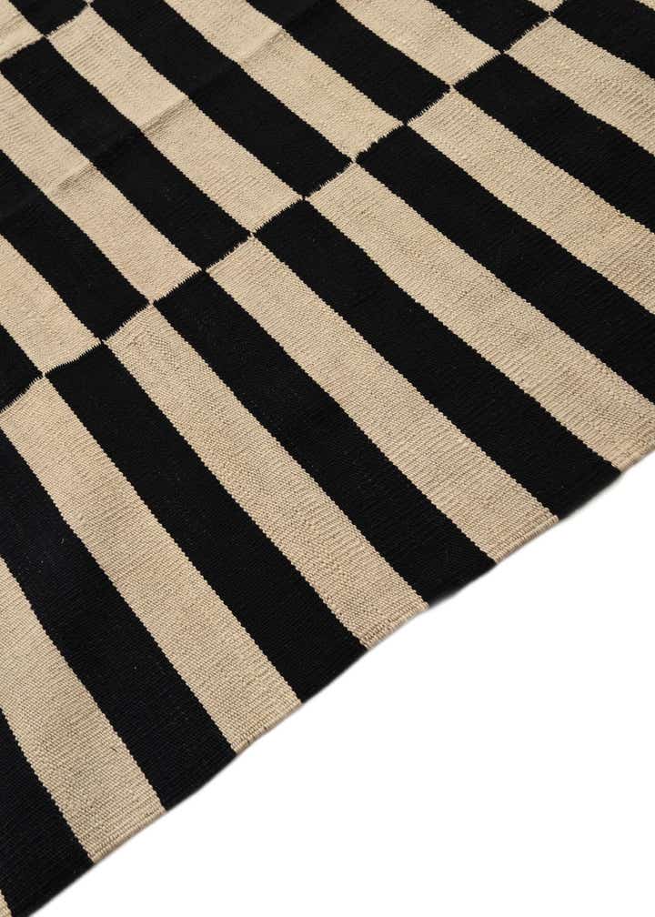 5' 9 x 7' 9 Hand Woven Kilim Modern Wool Rug