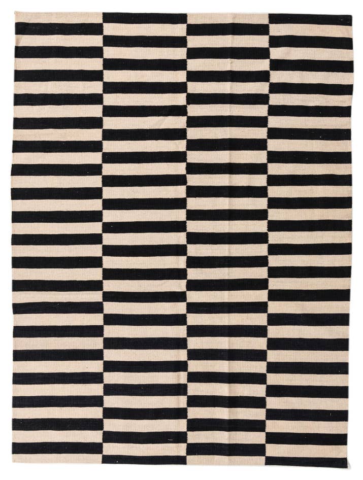 Detail image of 5' 9 x 7' 9 Hand Woven Kilim Modern Wool Rug
