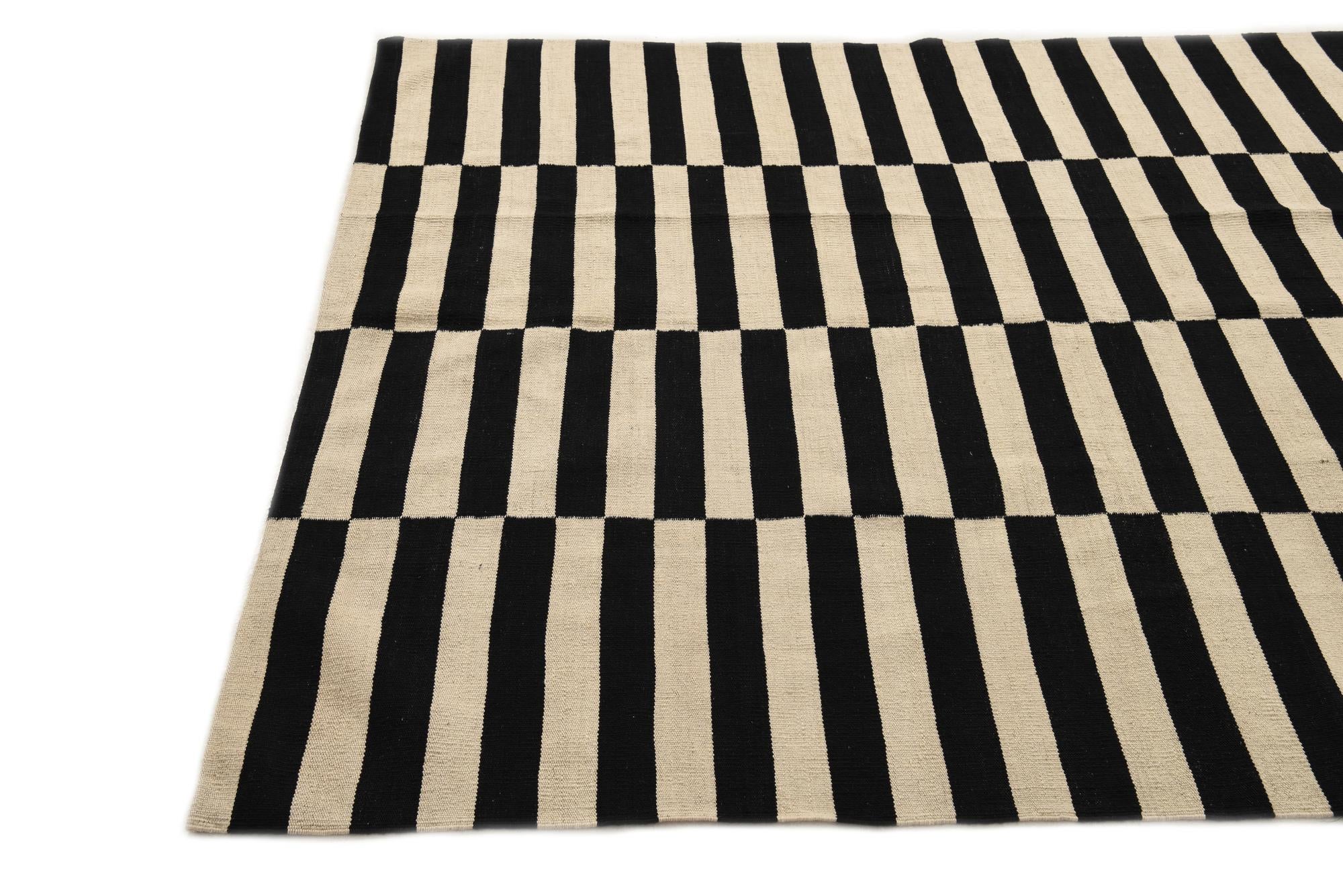 5' 8 x 7' 11 Hand Woven Kilim Modern Wool Rug