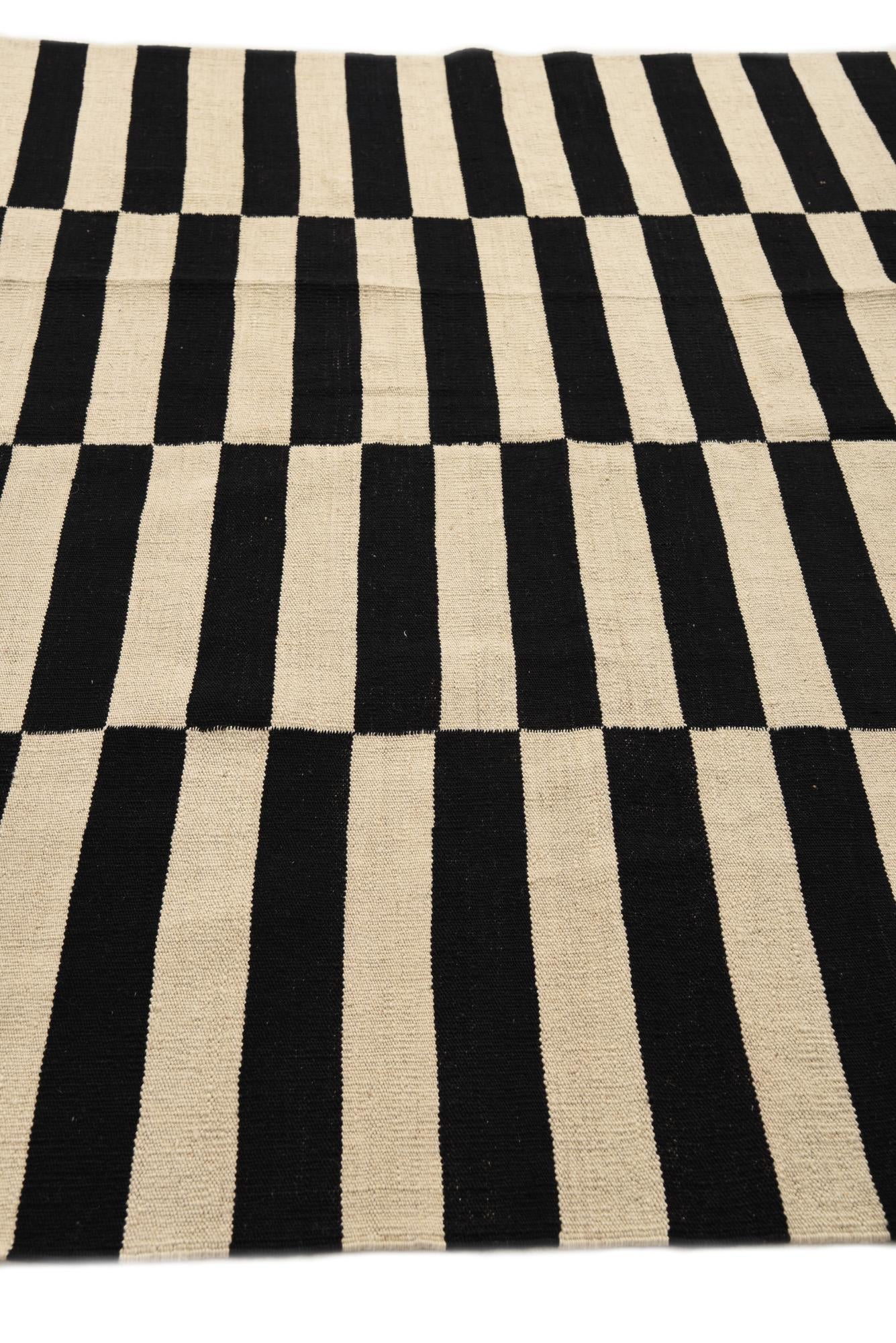 5' 8 x 7' 11 Hand Woven Kilim Modern Wool Rug