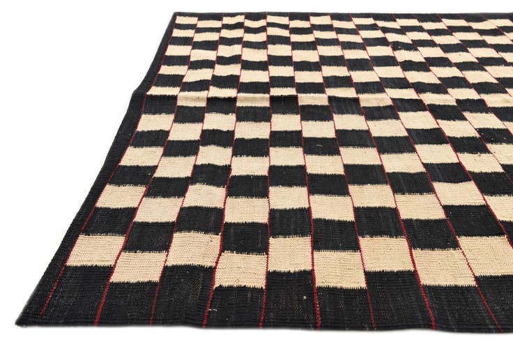 Detail image of 4' 3 x 5' 10 Hand Woven Kilim Modern Wool Rug