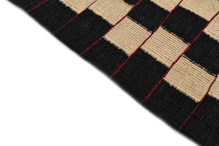 Detail image of 4' 3 x 5' 10 Hand Woven Kilim Modern Wool Rug