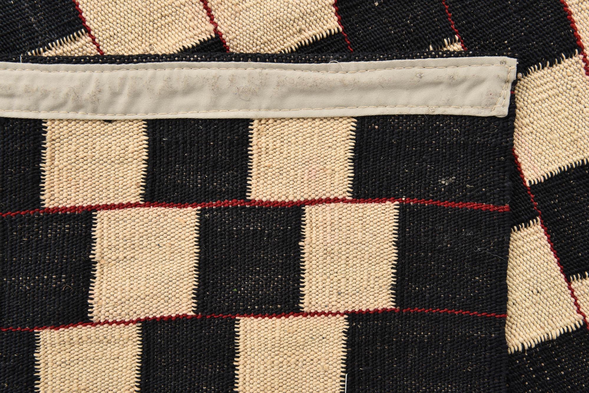 4' 3 x 5' 10 Hand Woven Kilim Modern Wool Rug