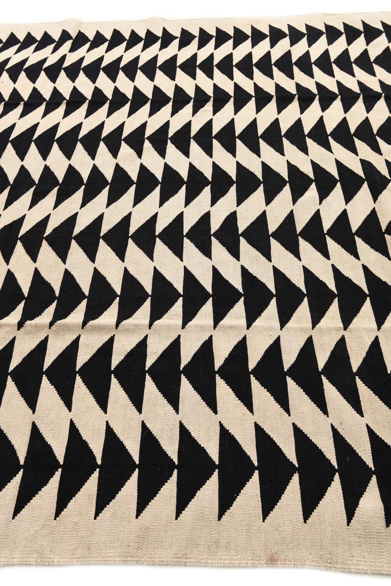 8' 3 x 10' Hand Woven Kilim Modern Wool Rug