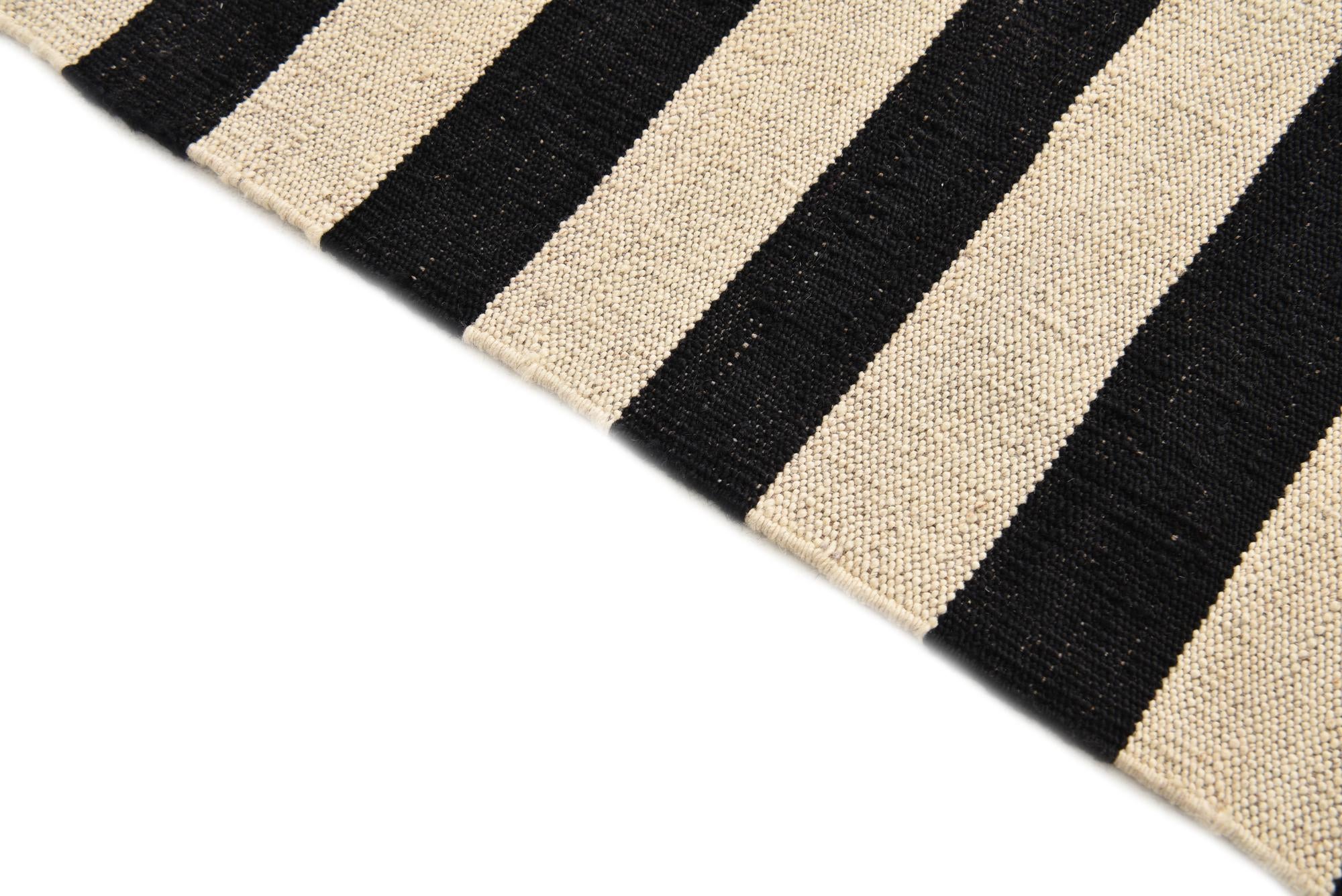 4' 2 x 5' 10 Hand Woven Kilim Modern Wool Rug