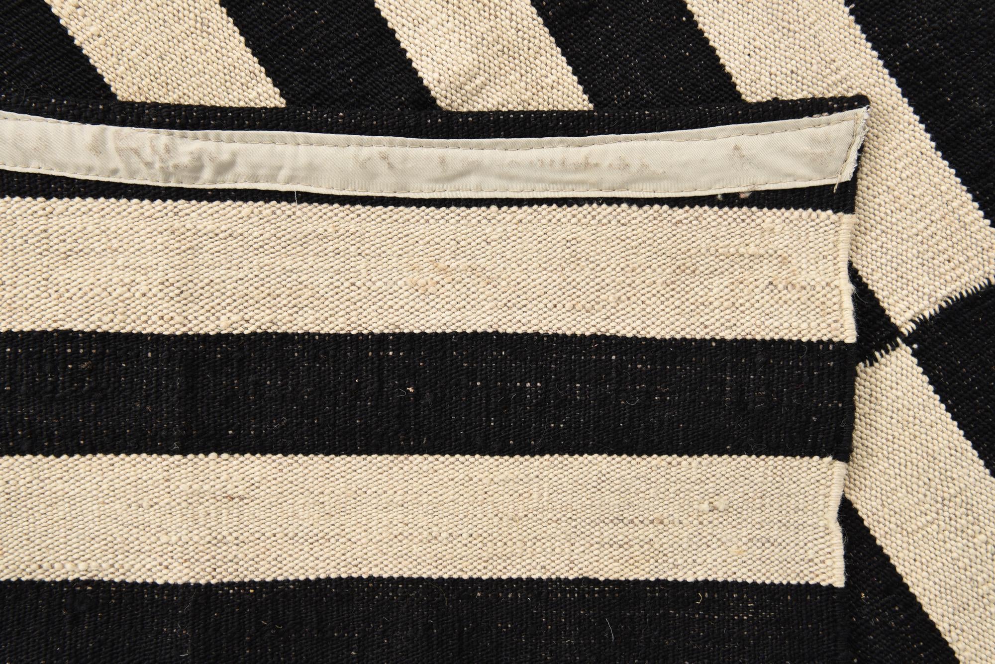 4' 2 x 5' 10 Hand Woven Kilim Modern Wool Rug