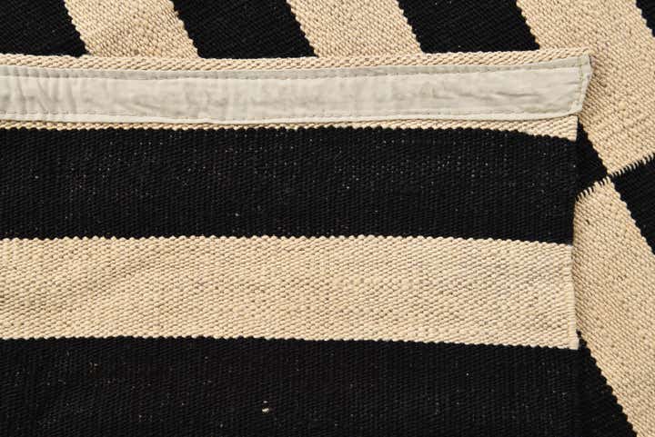 4' 2 x 6' Hand Woven Kilim Modern Wool Rug