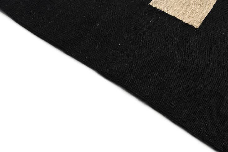 Detail image of 8' 6 x 9' 7 Hand Woven Kilim Modern Wool Rug