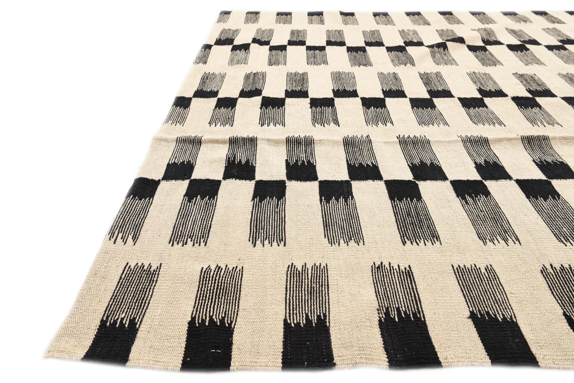 5' 8 x 7' 9 Hand Woven Kilim Modern Wool Rug
