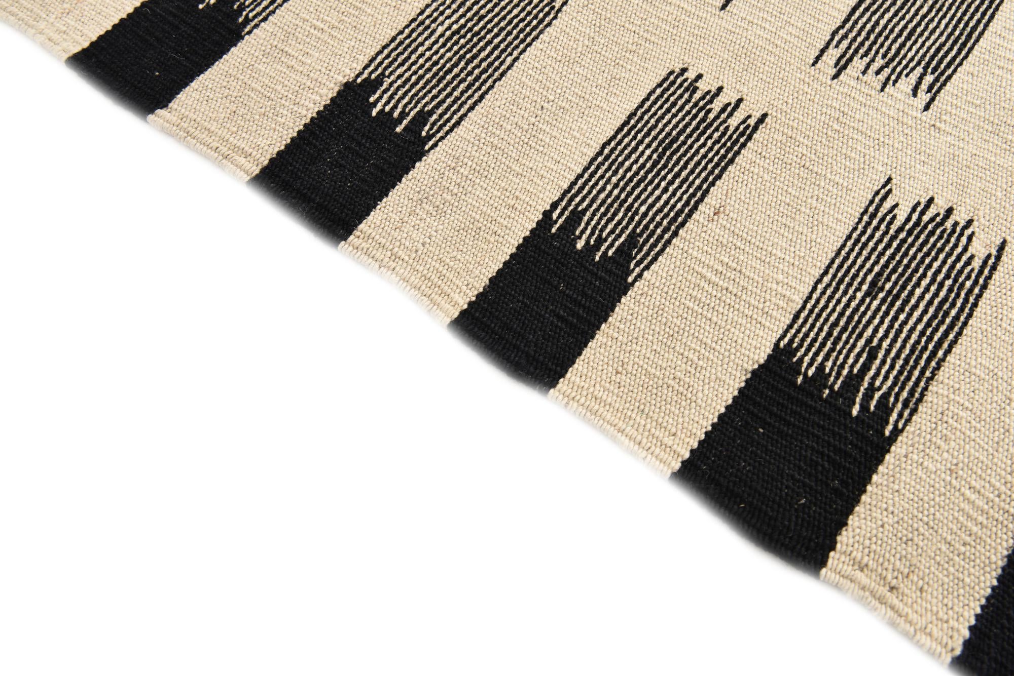 5' 8 x 7' 9 Hand Woven Kilim Modern Wool Rug