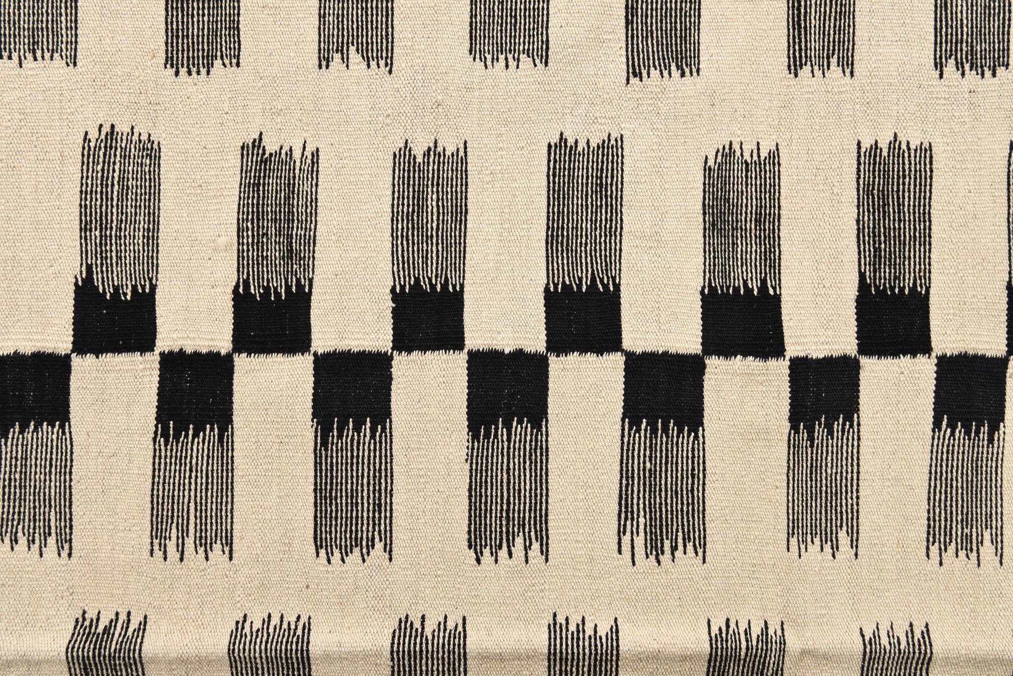 5' 8 x 7' 9 Hand Woven Kilim Modern Wool Rug