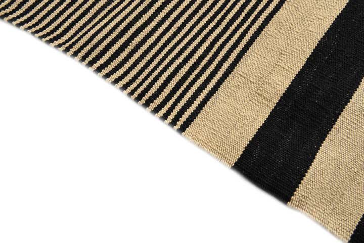 5' 10 x 7' 8 Hand Woven Kilim Modern Wool Rug