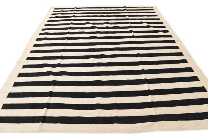 8' 4 x 9' 8 Hand Woven Kilim Modern Wool Rug