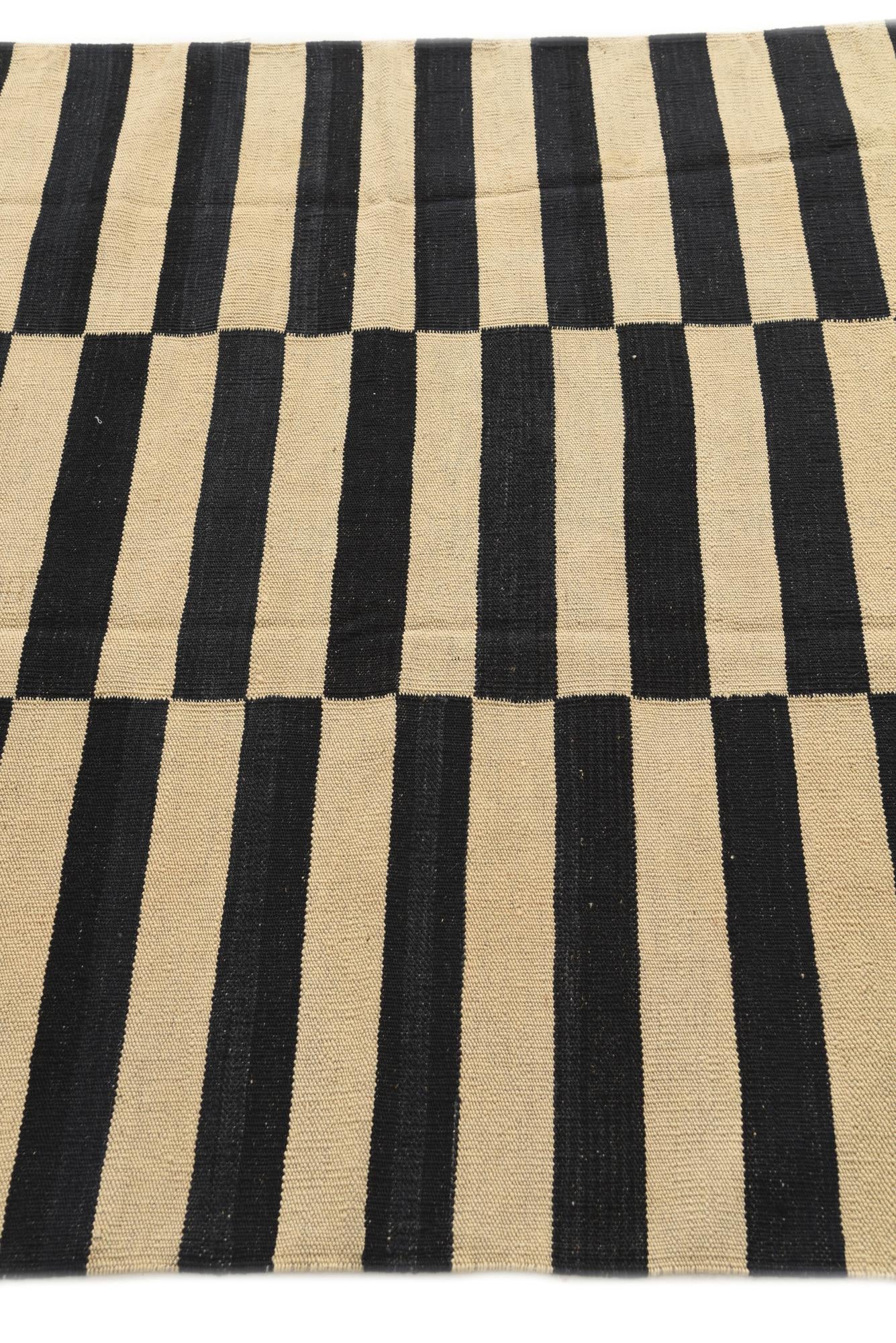 4' 3 x 5' 10 Hand Woven Kilim Modern Wool Rug