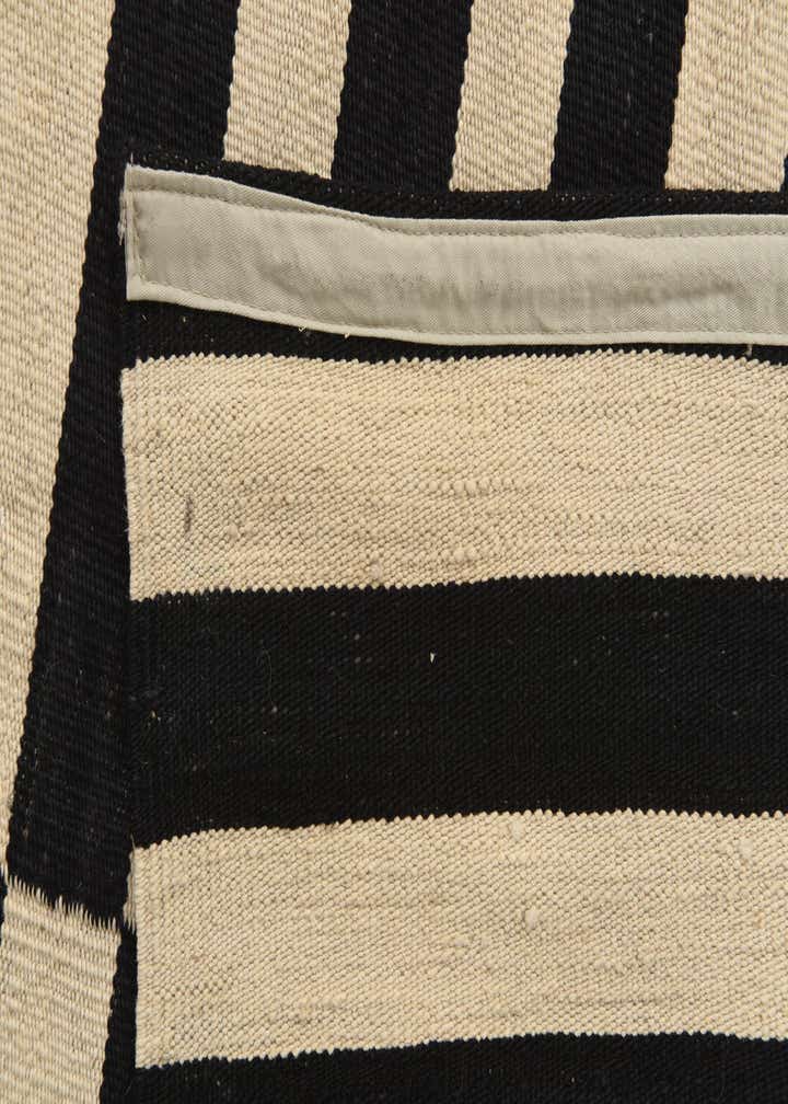 5' 5 x 7' 7 Hand Woven Kilim Modern Wool Rug
