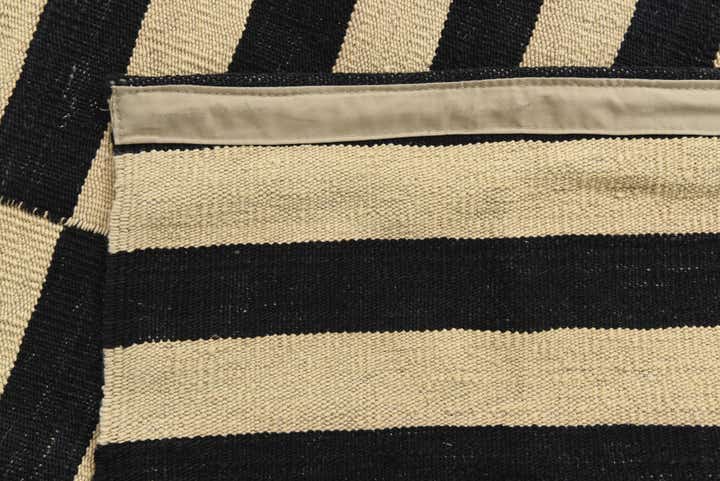 4' 4 x 5' 10 Hand Woven Kilim Modern Wool Rug