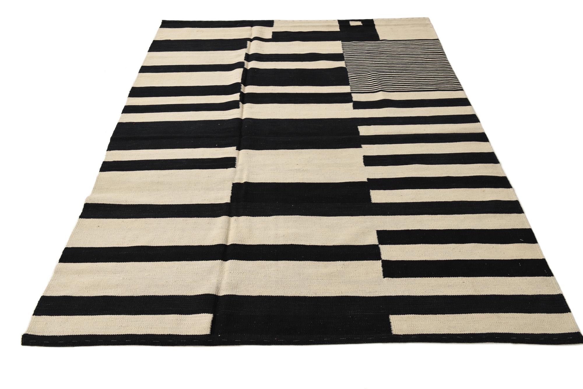 5' 8 x 7' 7 Hand Woven Kilim Modern Wool Rug