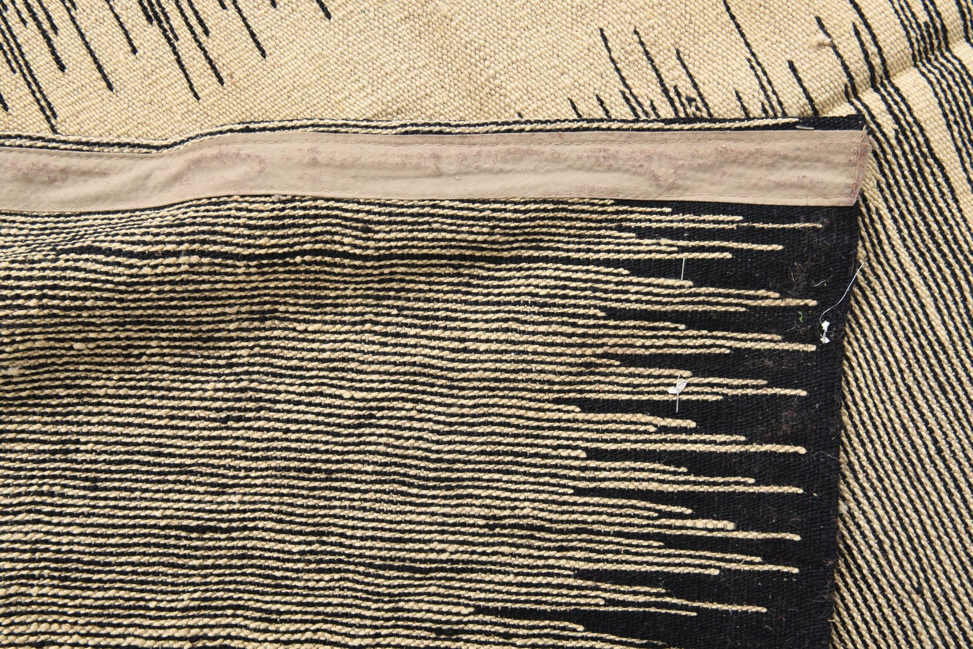 245cm x 295cm Hand Woven Kilim Modern Wool Rug