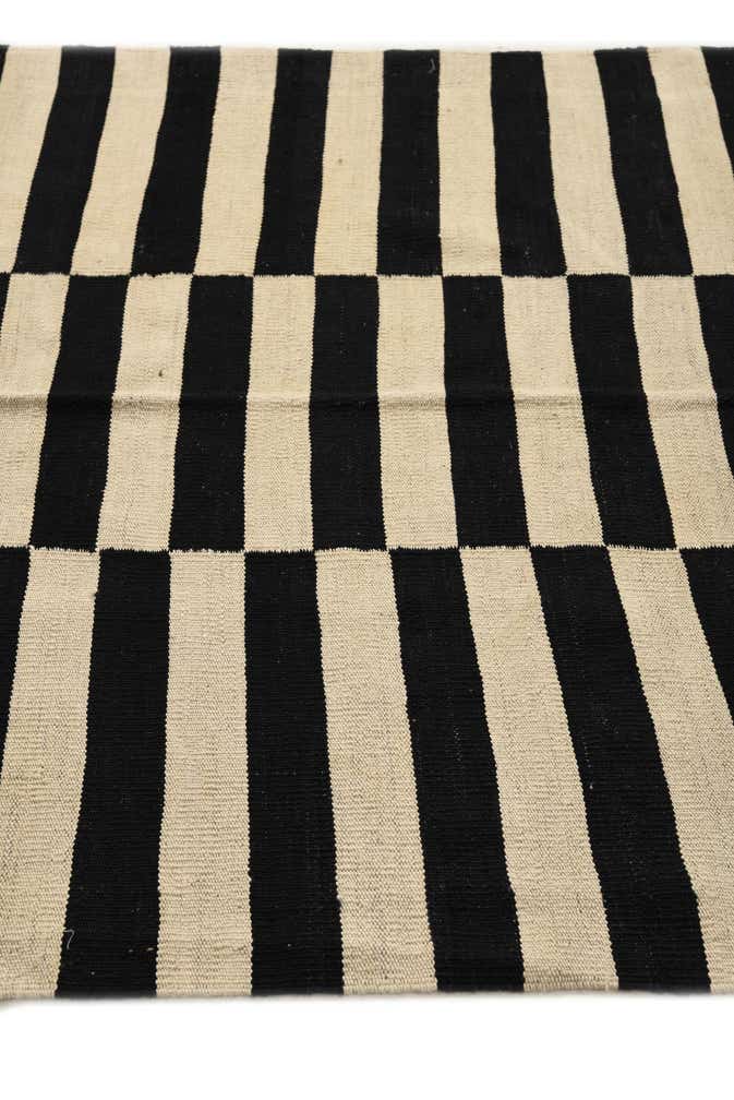 4' 2 x 6' Hand Woven Kilim Modern Wool Rug