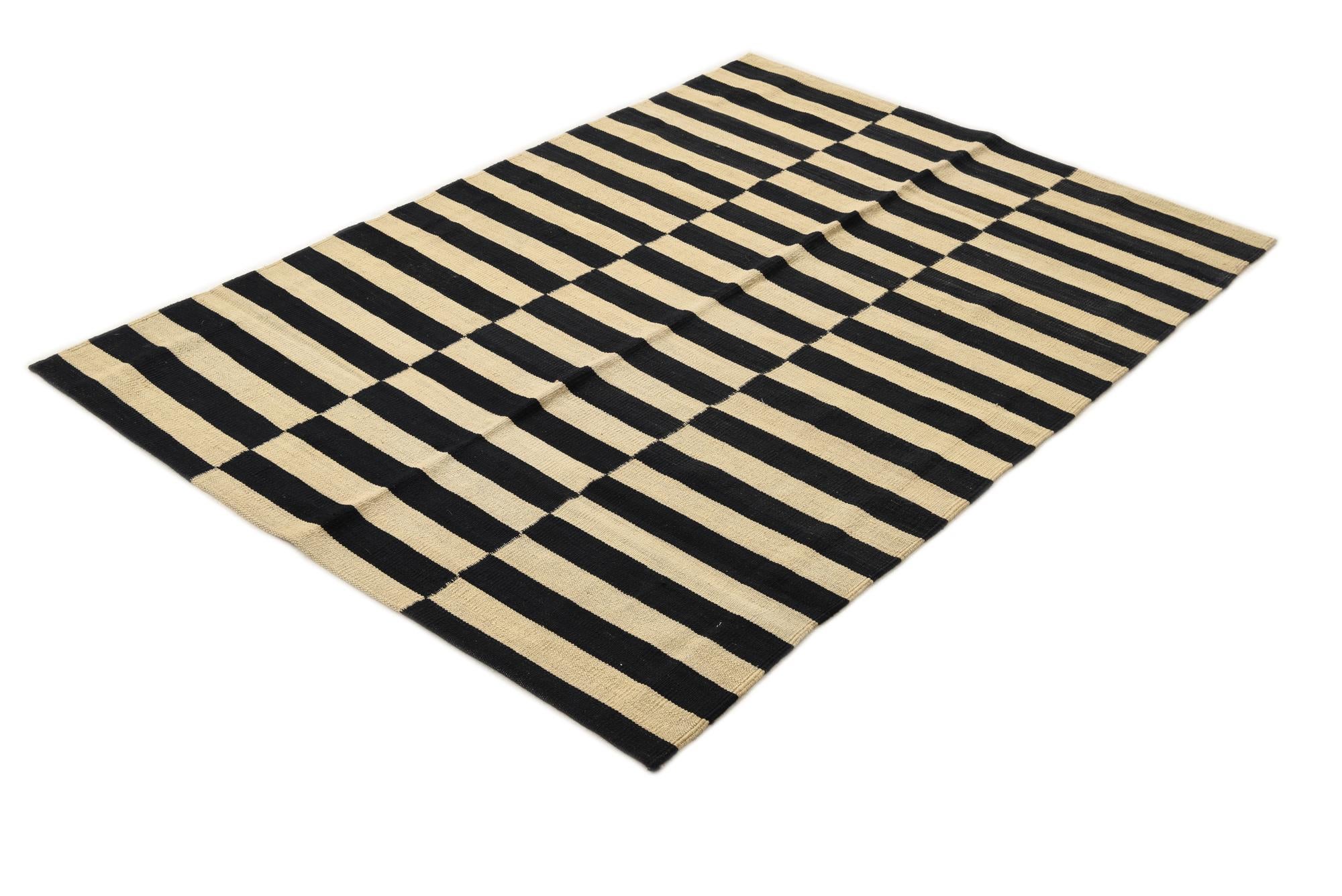 4' 1 x 5' 10 Hand Woven Kilim Modern Wool Rug