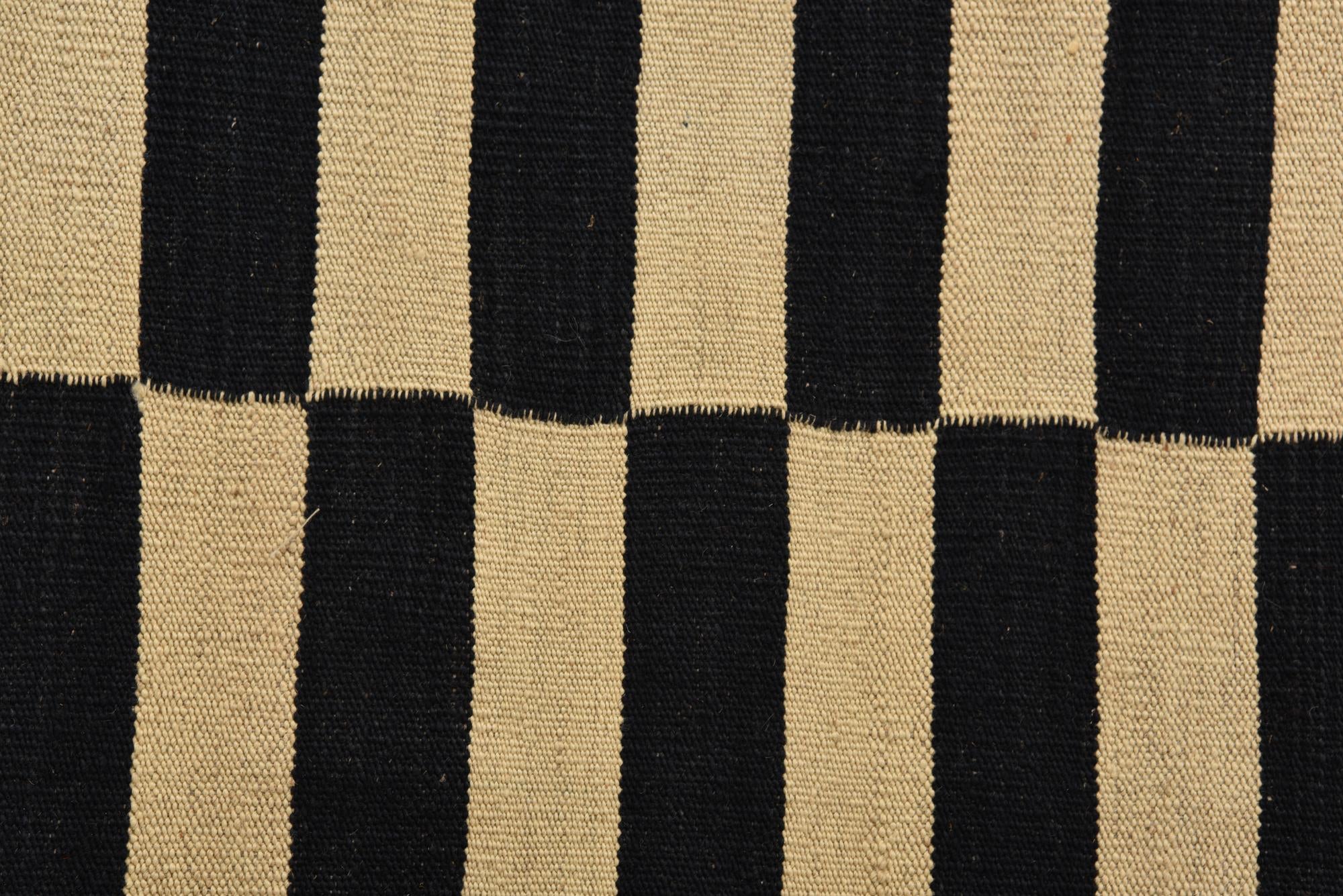 4' 1 x 5' 10 Hand Woven Kilim Modern Wool Rug