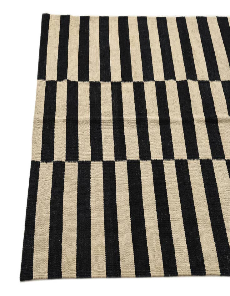 Detail image of 3' 5 x 5'  Hand Woven Kilim Modern Wool Rug