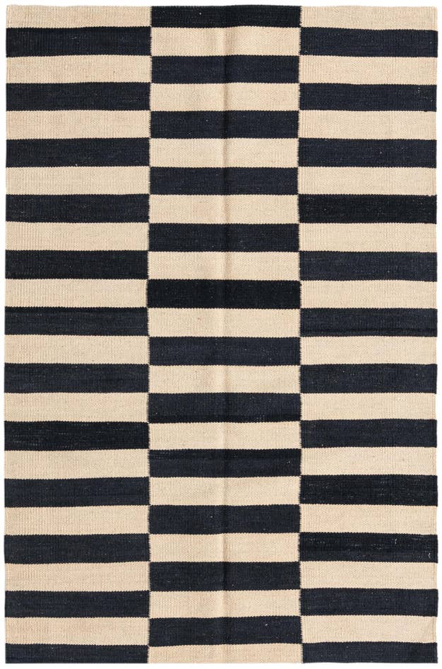 Detail image of 3' 2 x 5' Hand Woven Kilim Modern Wool Rug