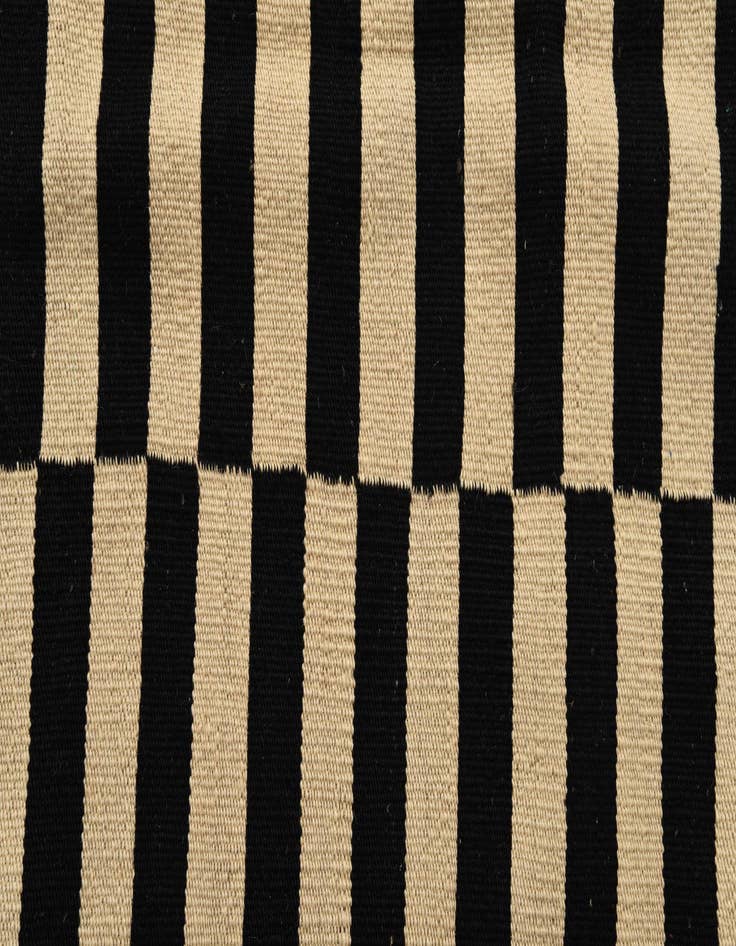 Detail image of 3' 5 x 4' 7  Hand Woven Kilim Modern Wool Rug