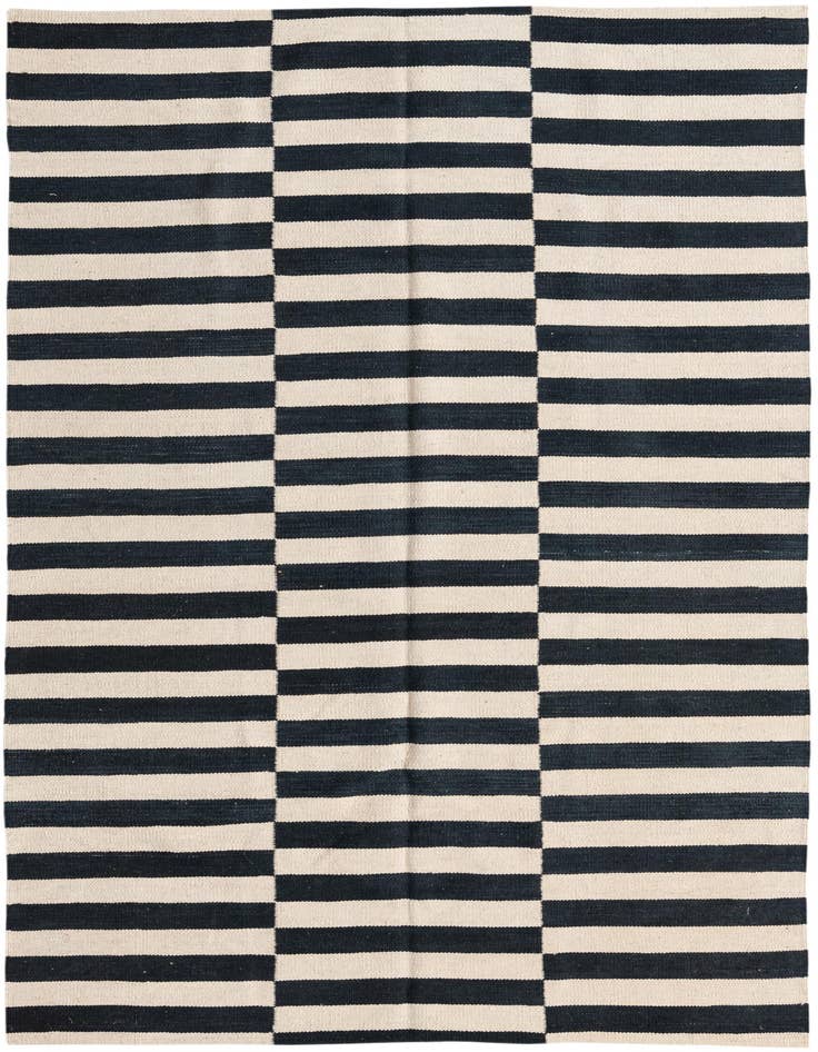 Detail image of 4' 1 x 5' 9 Hand Woven Kilim Modern Wool Rug