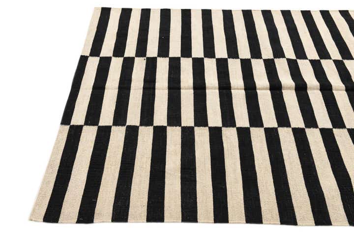4' 3 x 5' 10 Hand Woven Kilim Modern Wool Rug