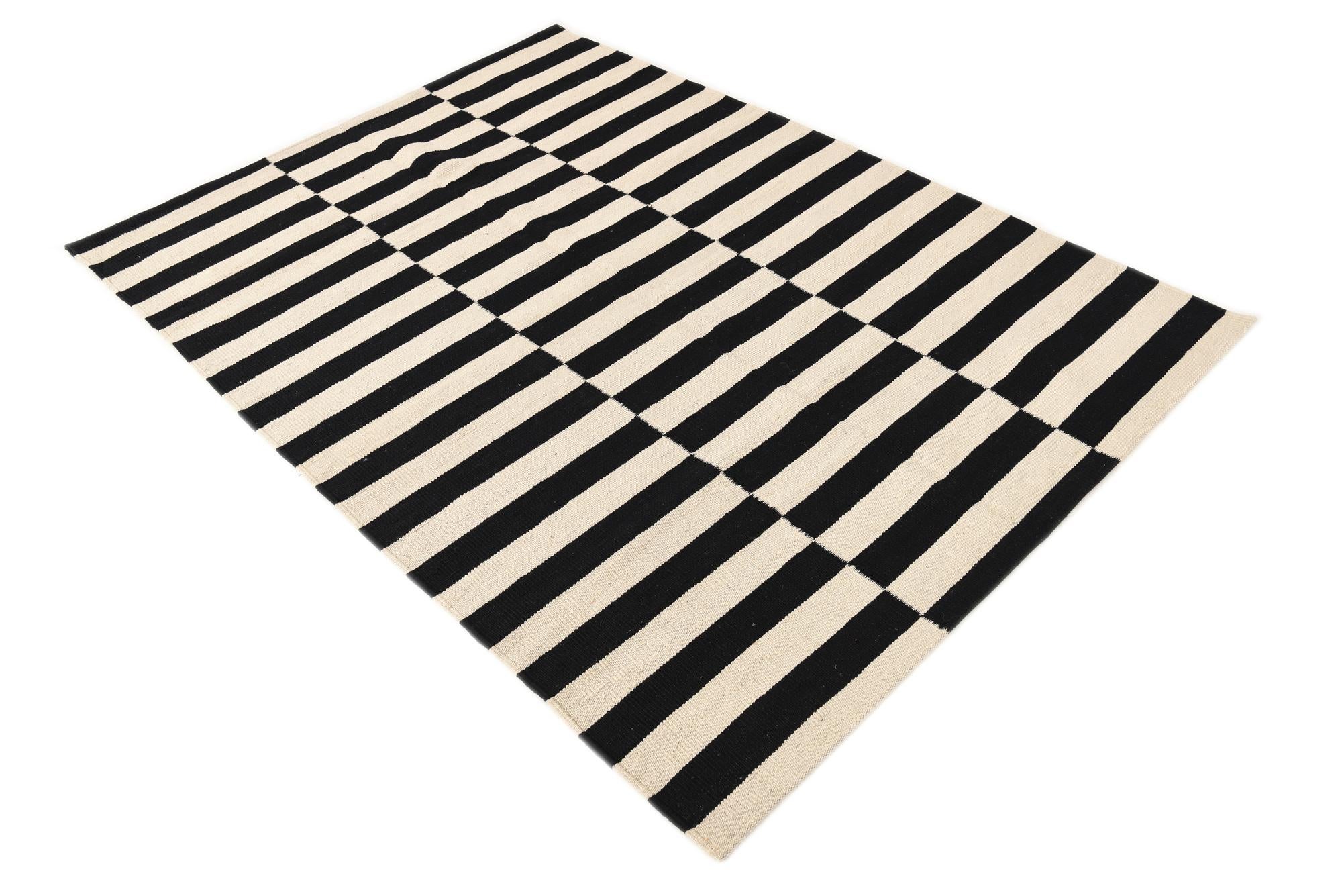 4' 2 x 5' 11 Hand Woven Kilim Modern Wool Rug