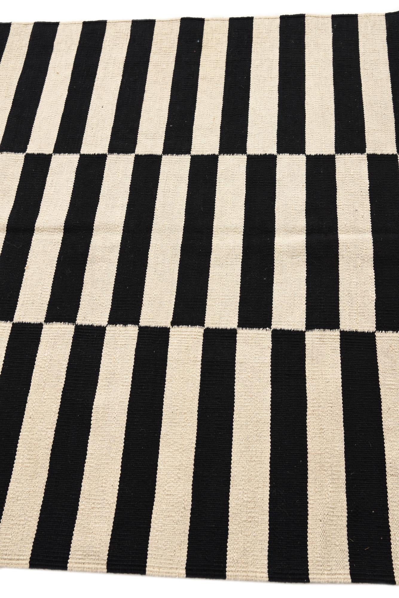 4' 2 x 5' 11 Hand Woven Kilim Modern Wool Rug