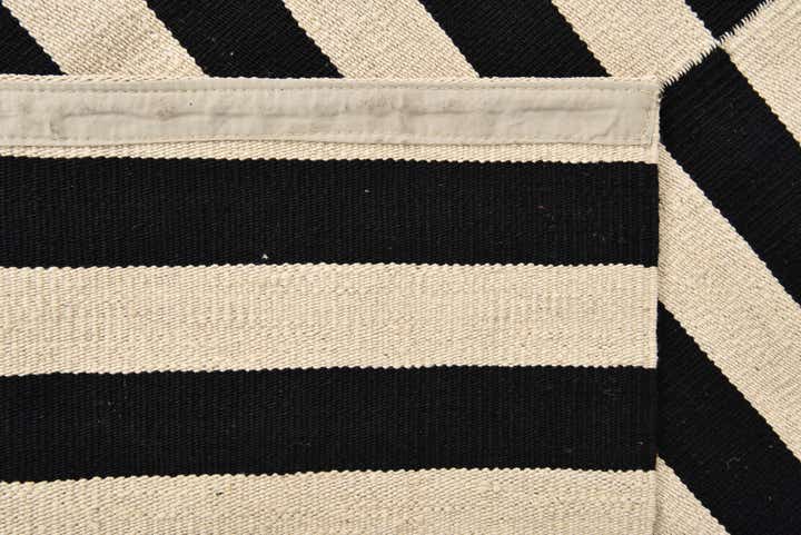 4' 2 x 5' 11 Hand Woven Kilim Modern Wool Rug