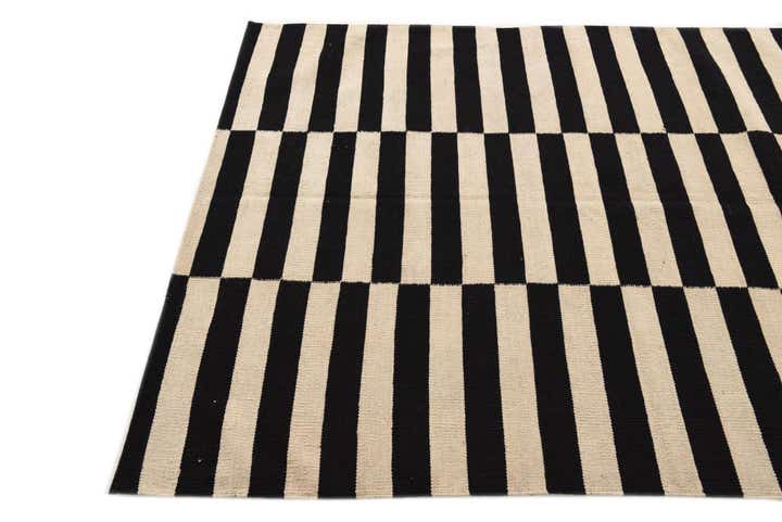 4' 3 x 5' 10 Hand Woven Kilim Modern Wool Rug