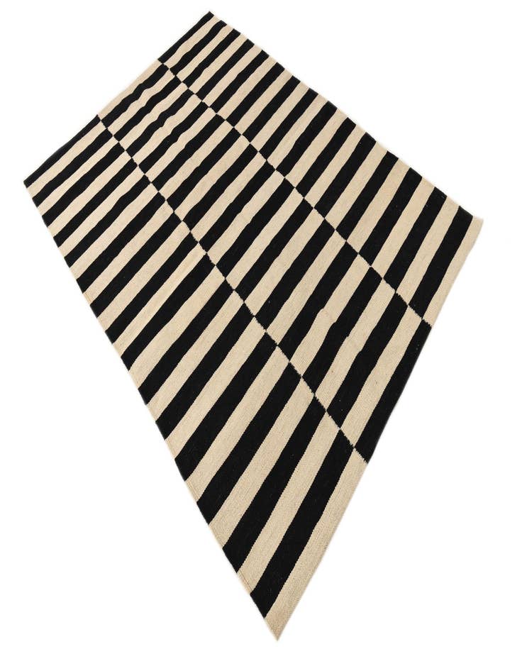 Detail image of 4' 2 x 6'  Hand Woven Kilim Modern Wool Rug