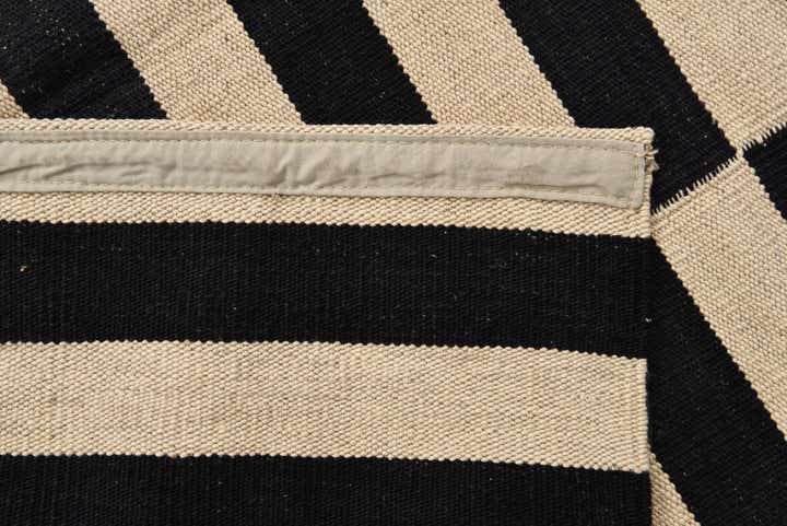 4' 2 x 5' 10 Hand Woven Kilim Modern Wool Rug