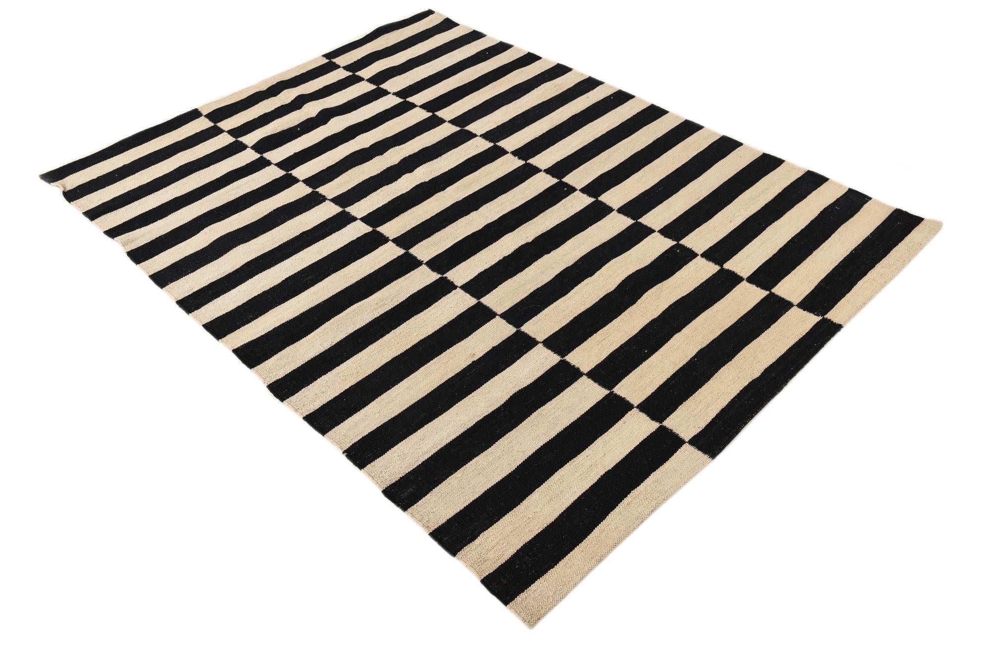 4' 3 x 5' 10 Hand Woven Kilim Modern Wool Rug