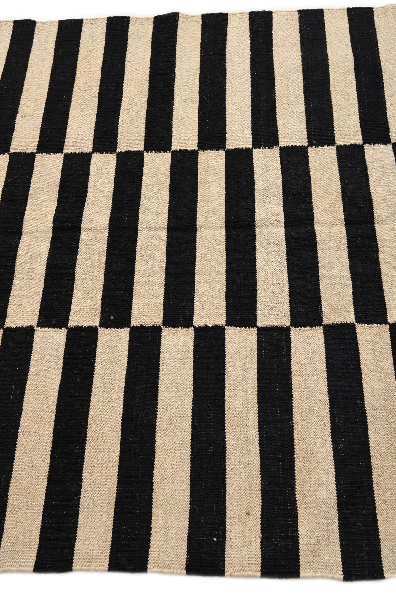 4' 3 x 5' 10 Hand Woven Kilim Modern Wool Rug